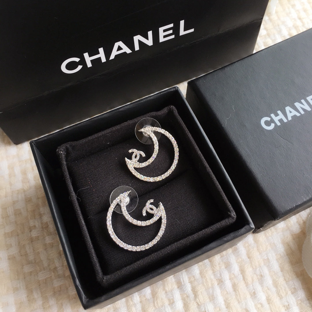 1YC314EDE Stylish Earrings