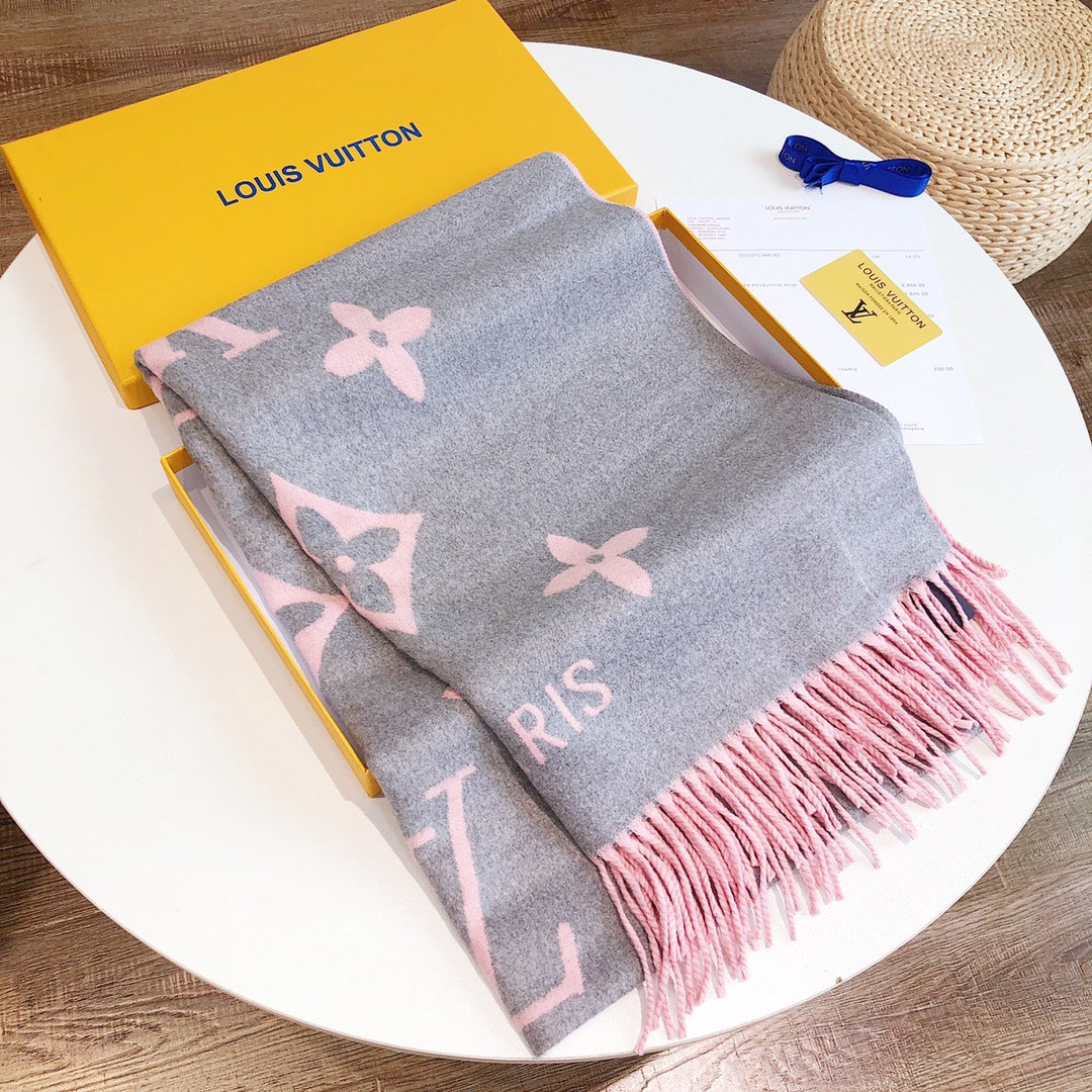 175RE46WDE Stylish Winter Scarves