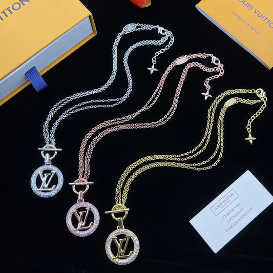 14E1097XDE Stylish Necklaces