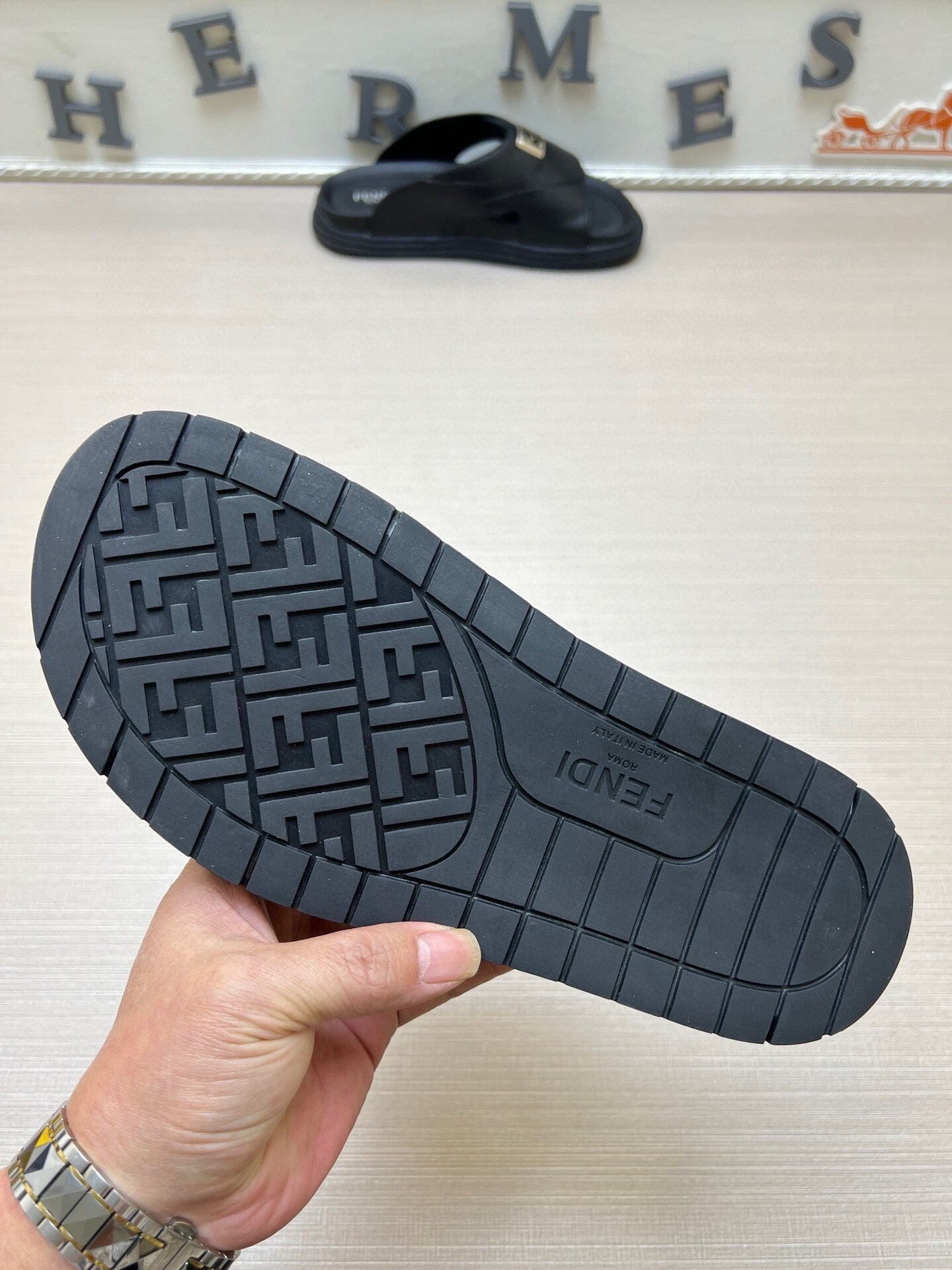 5LF221ZDE Stylish Slippers