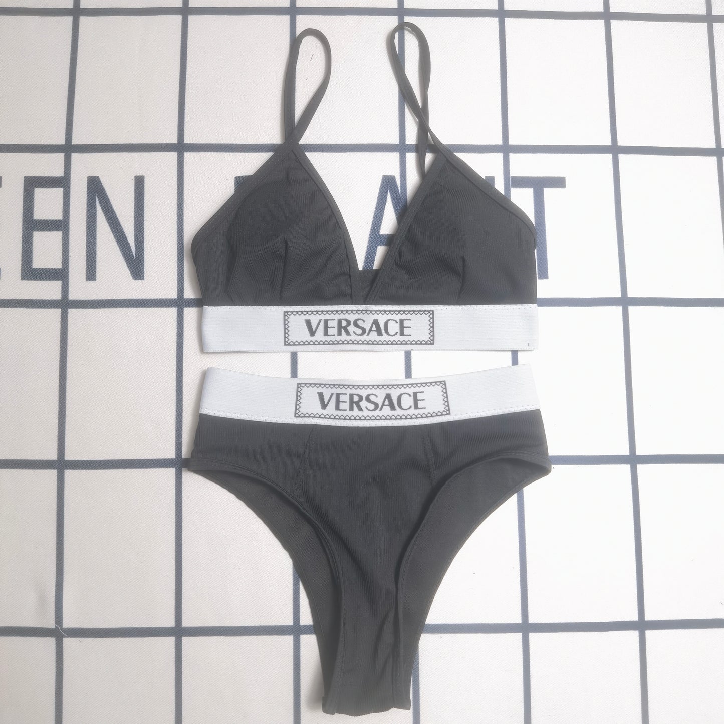 145ZV338YDE Stylish Bikini swimsuit