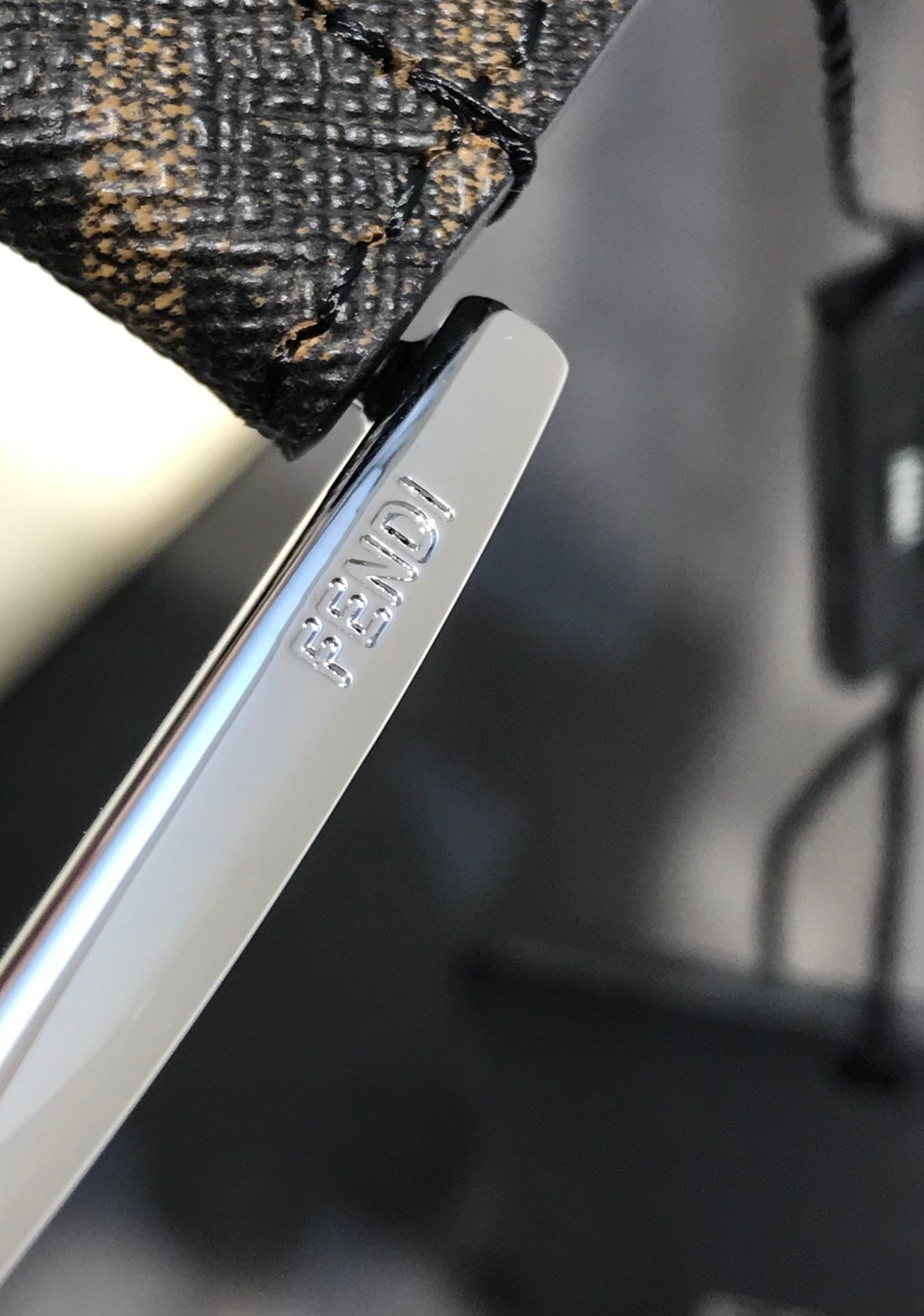 14F79PDE Stylish  High quality belt With full package