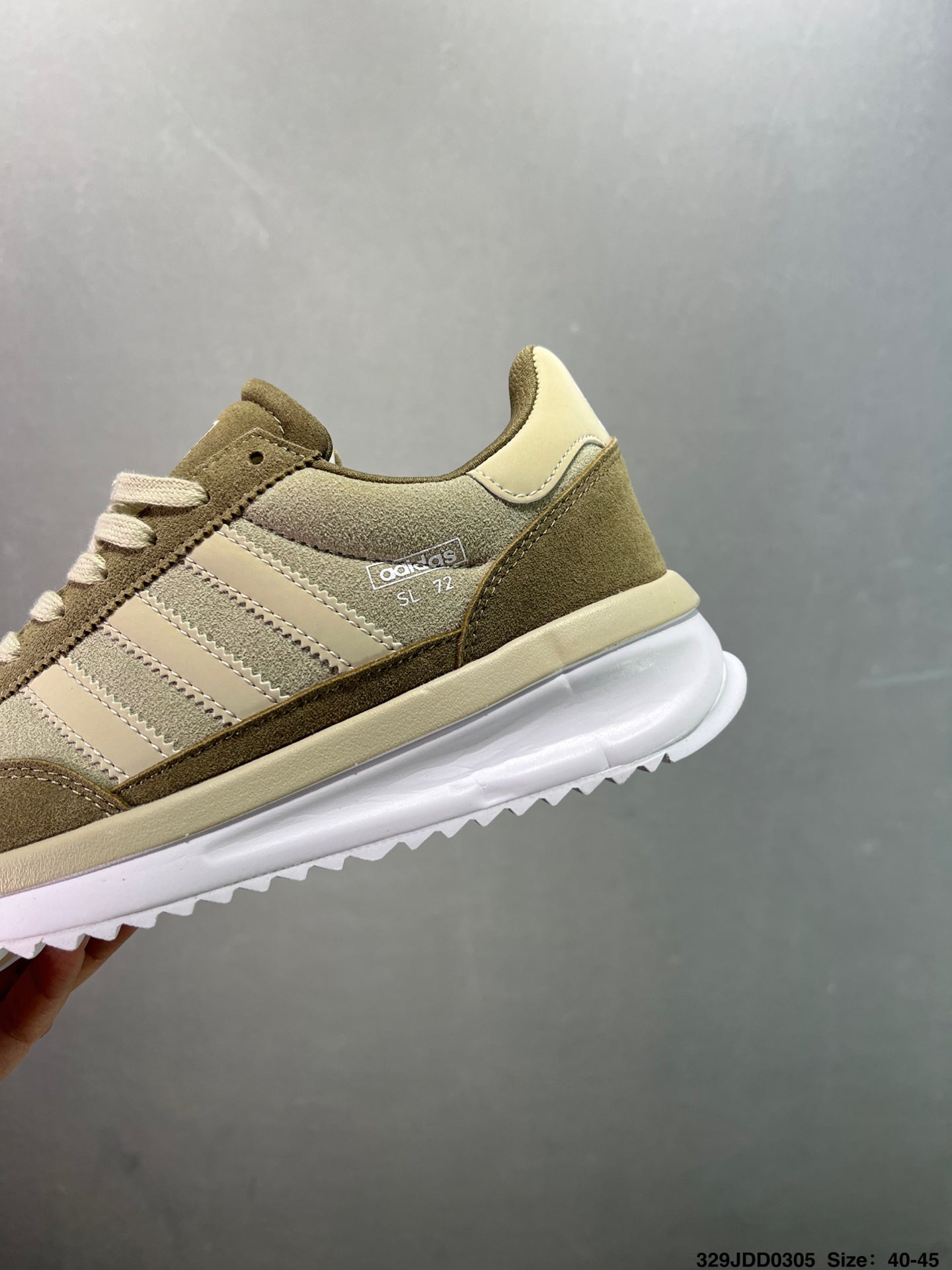 435ZA58ZDE Stylish shoes