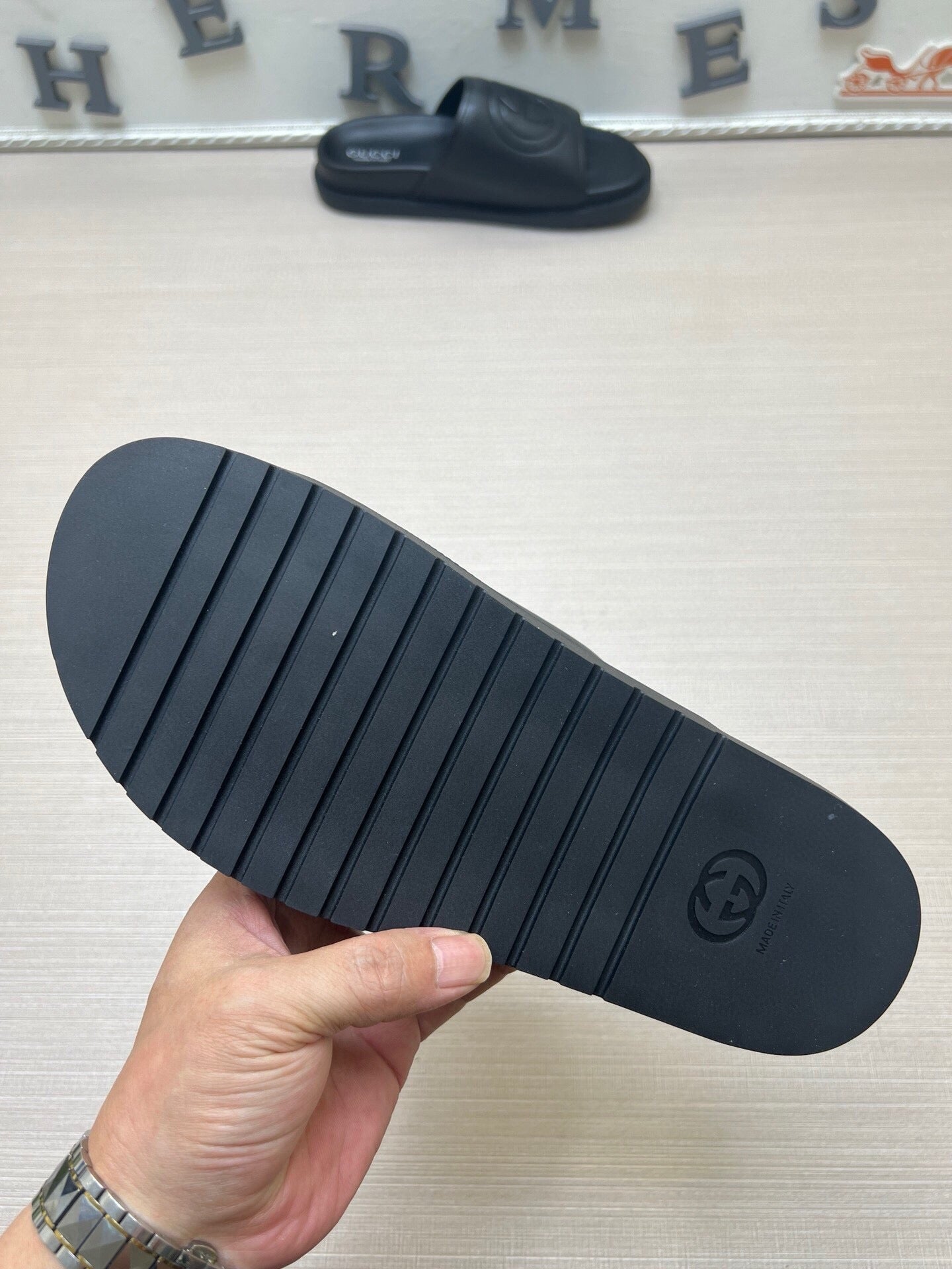 5WB241ZDE Stylish Slippers