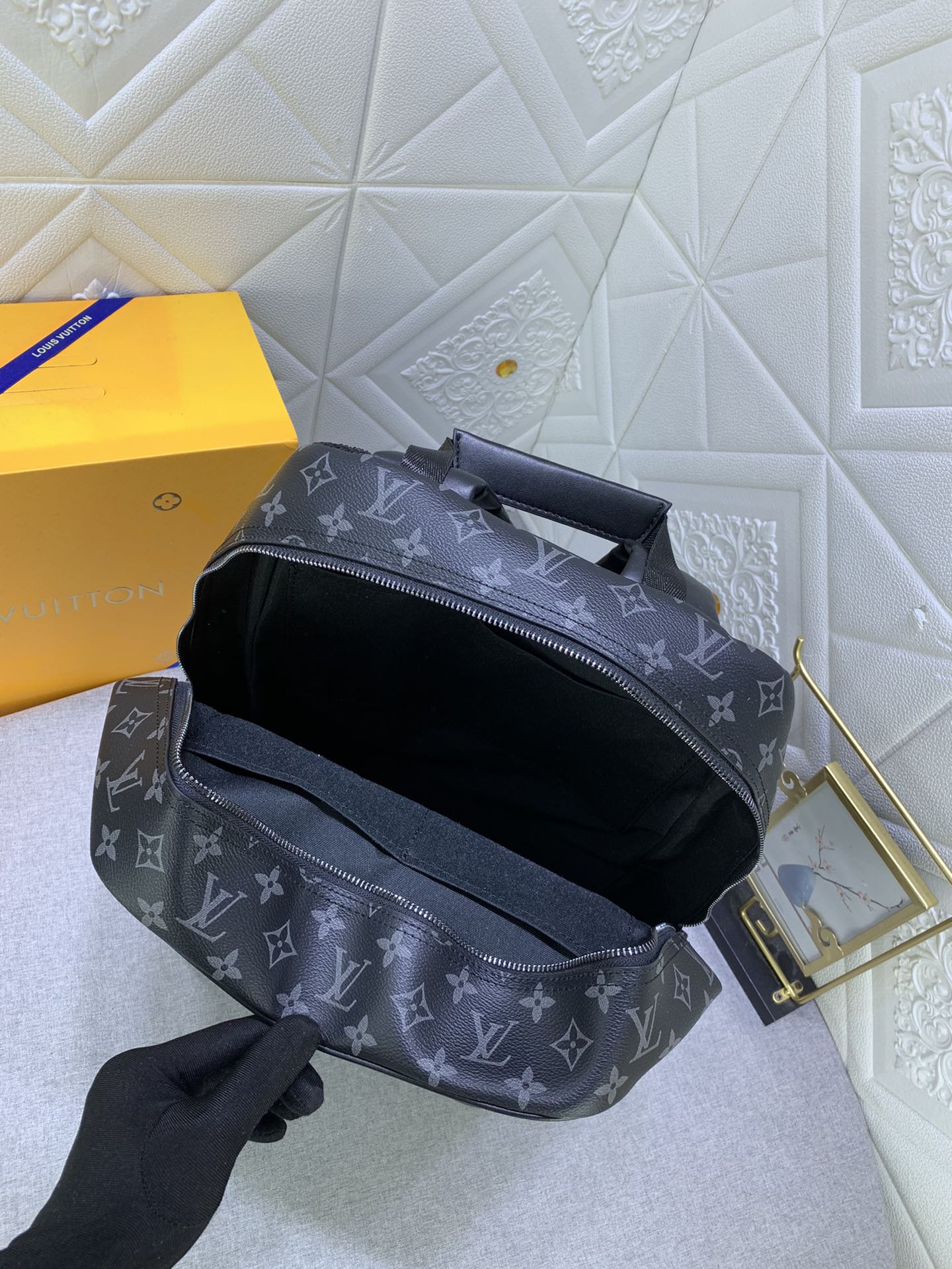 2XE346BDE Stylish leather bag 