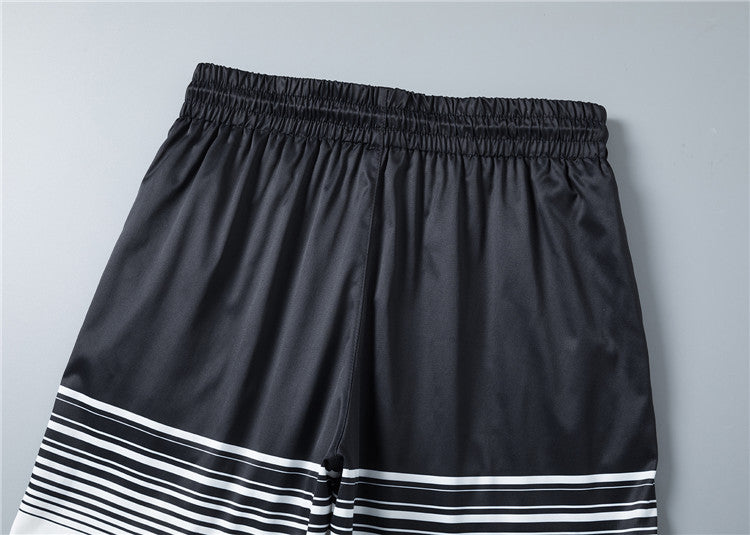 145RA77UDE Stylish shorts