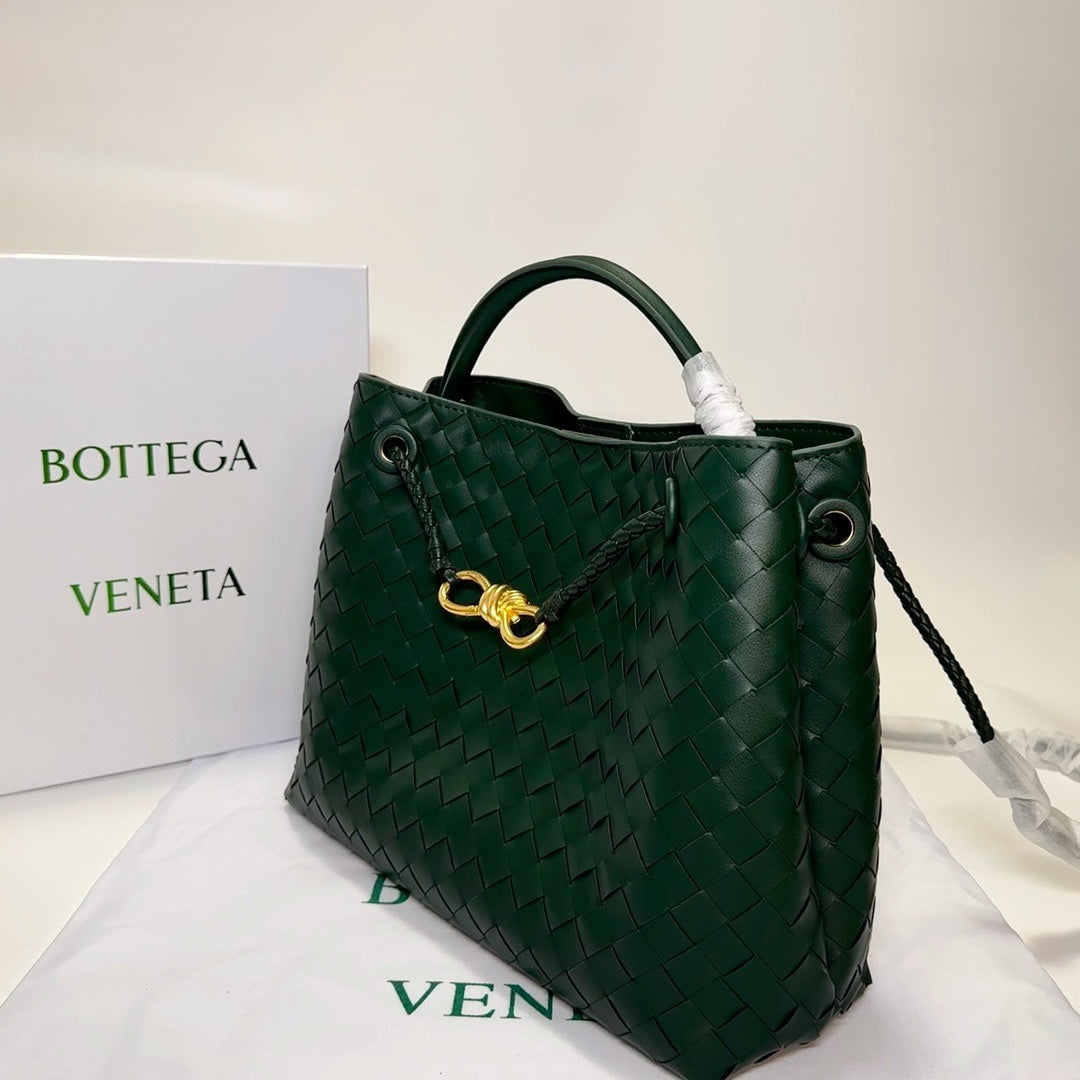 1XA80BDE Stylish leather bag