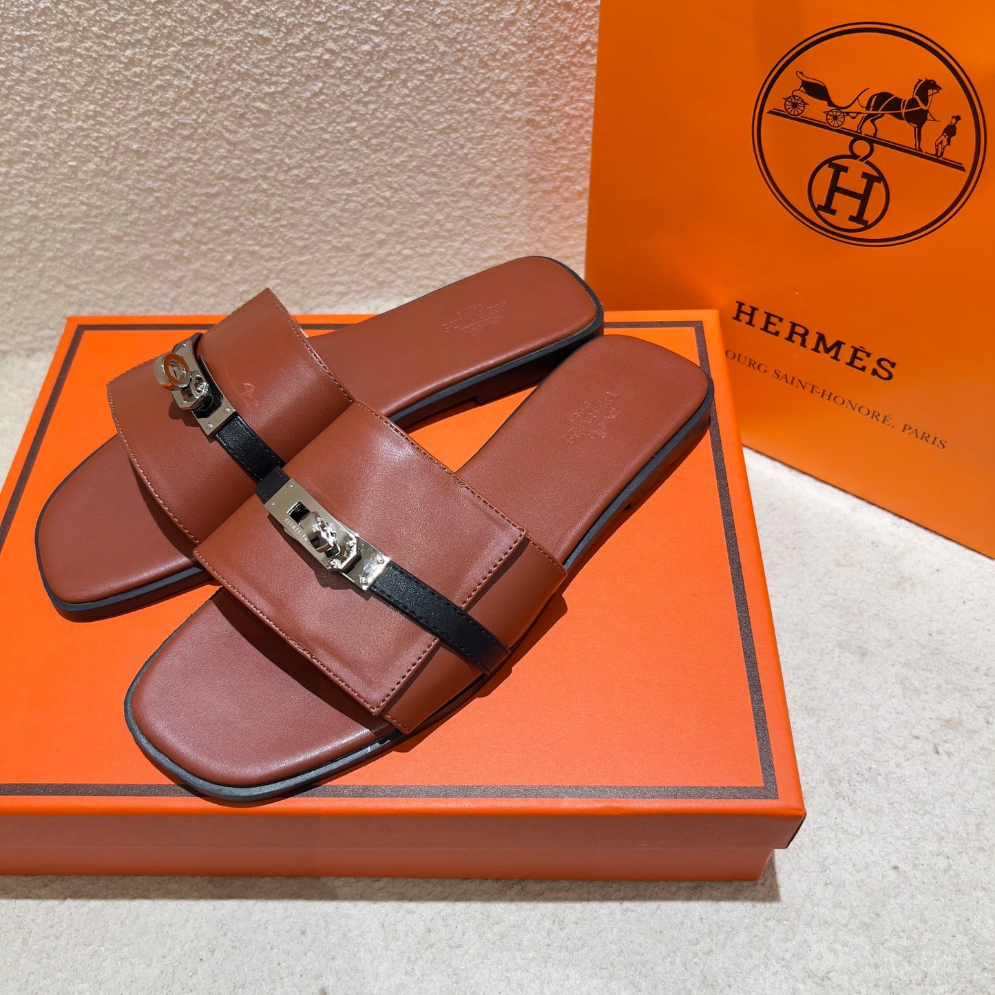 14H201ZDE Stylish Slippers