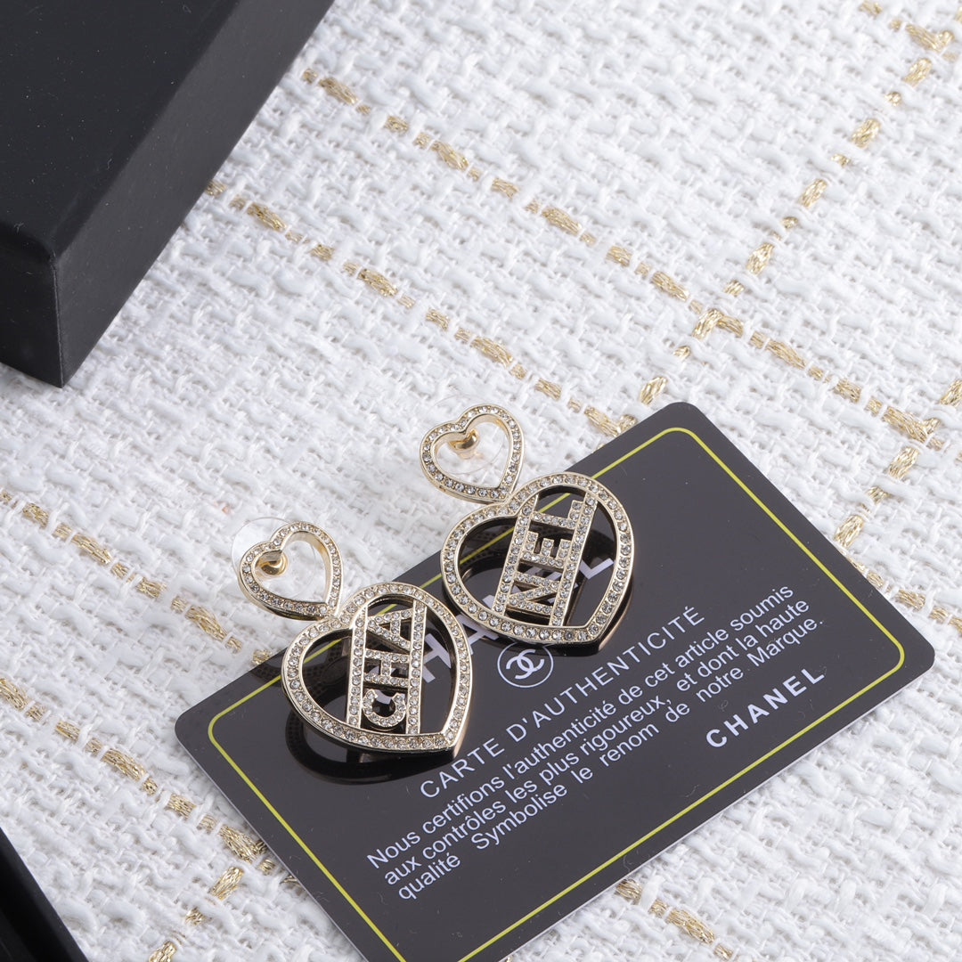 1NC231EDE Stylish Earrings