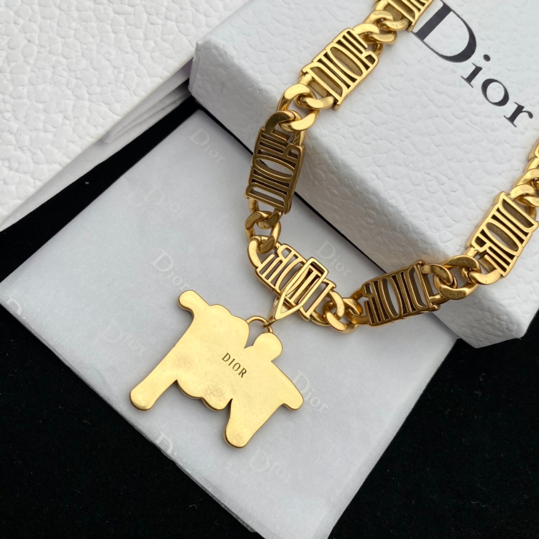 14C747KDE Stylish Necklaces