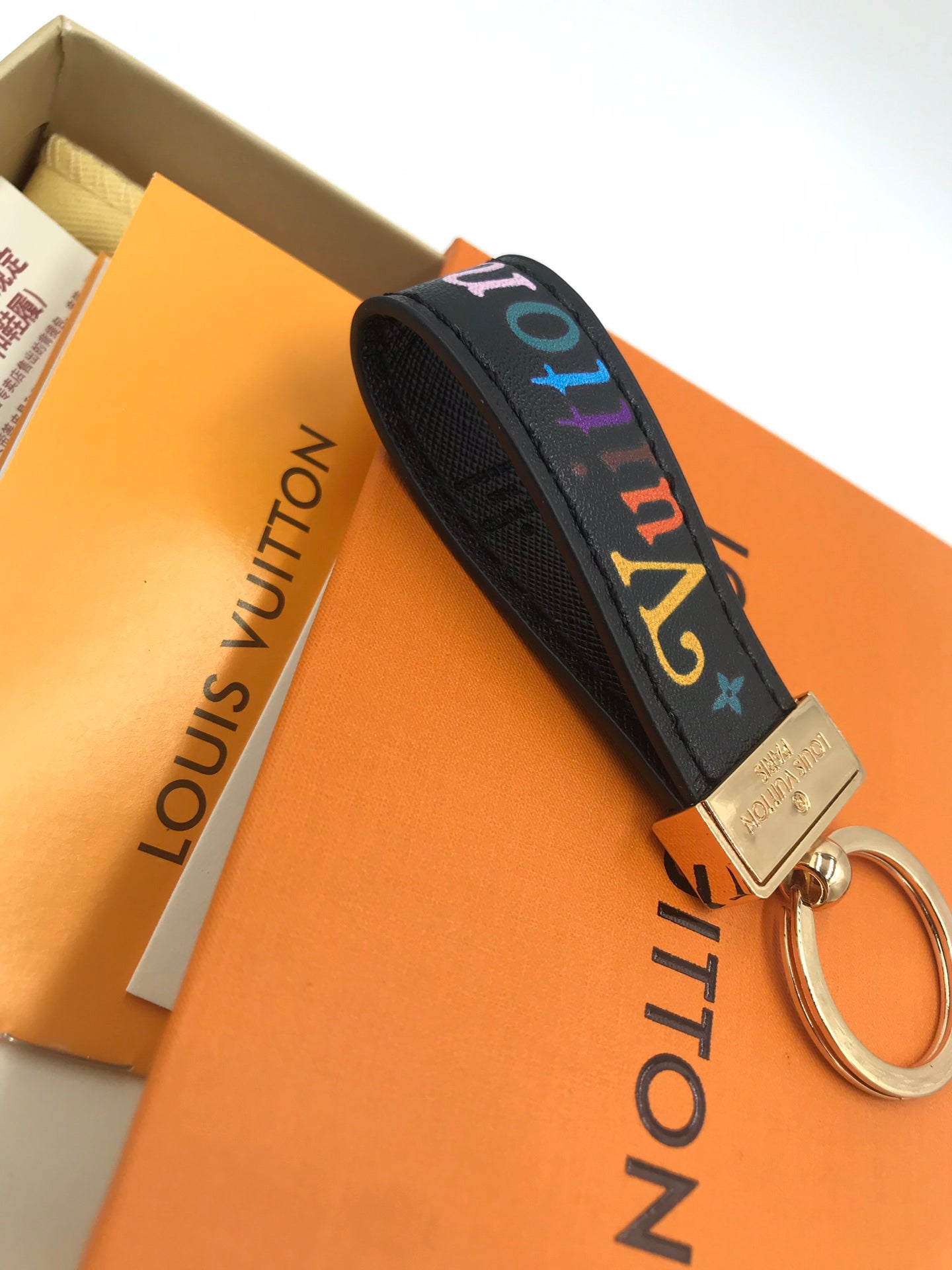 1E8ADE Stylish  Keychains