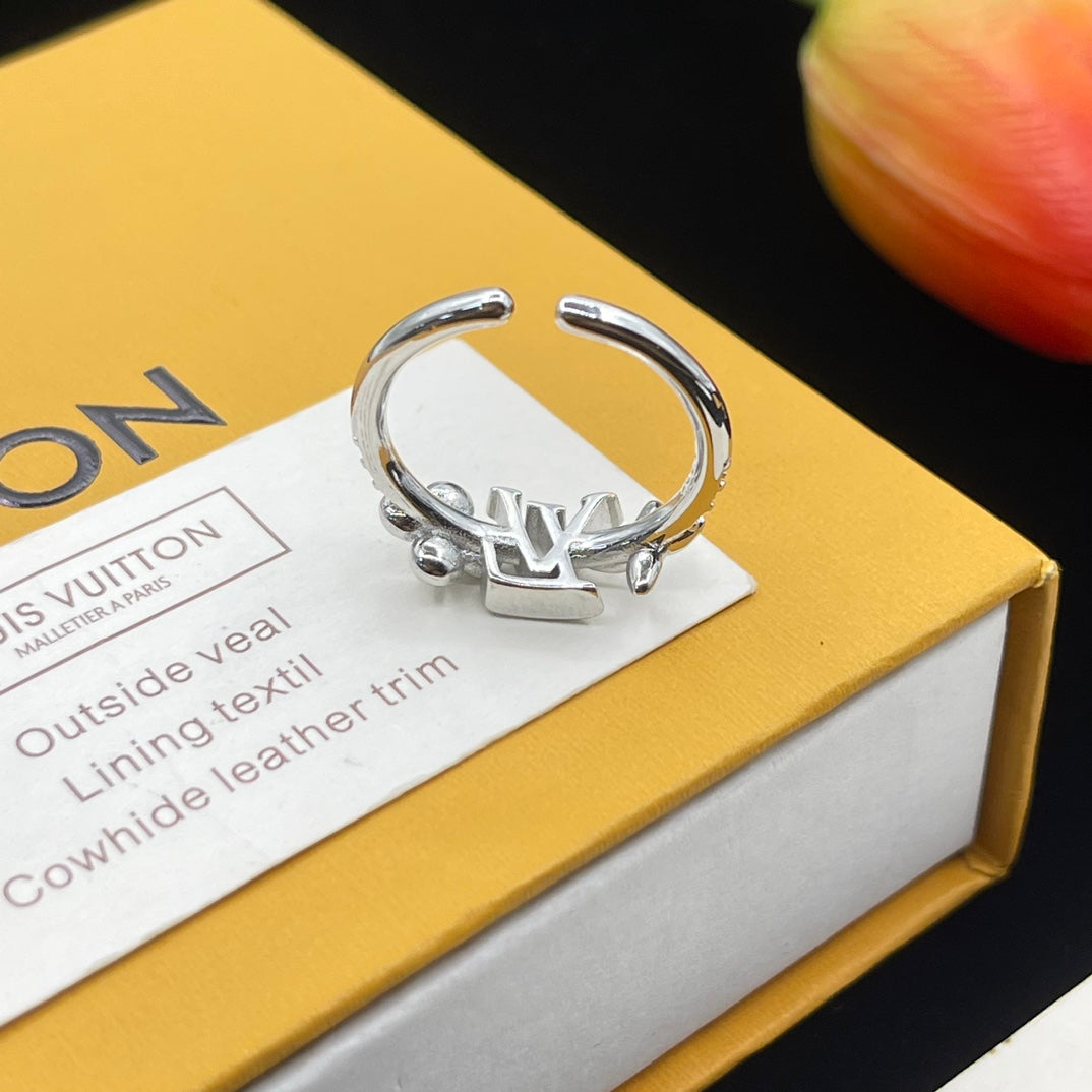 14E981JDE Stylish  rings