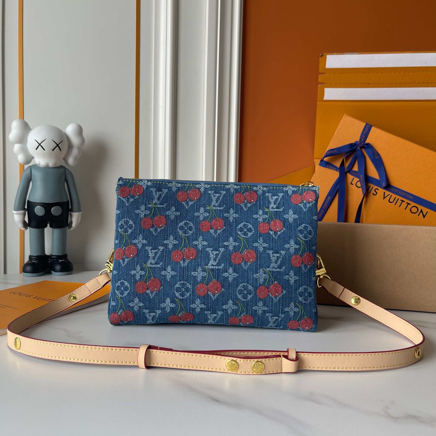 15RE29BDE Stylish bag