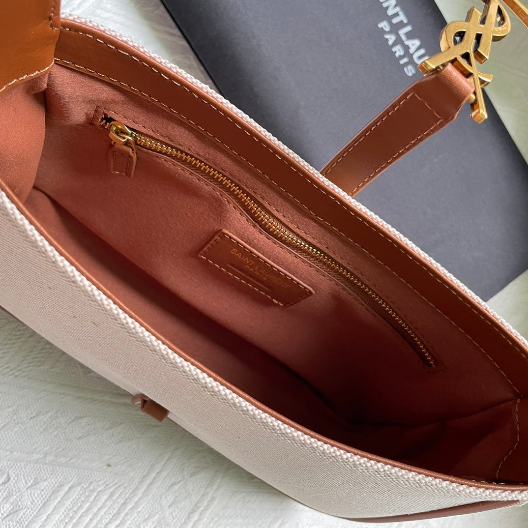 4XSL29BDE Stylish leather bag 