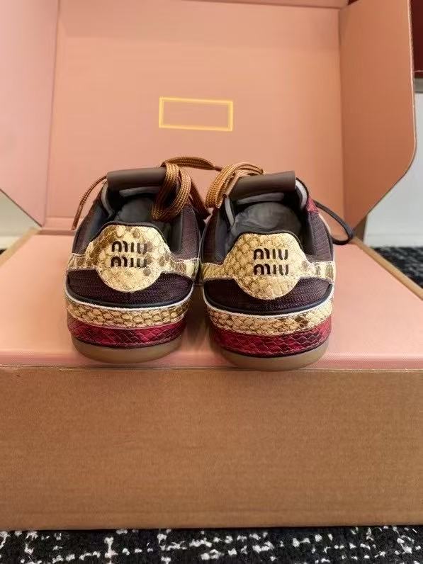 255RA12ZDE Stylish leather shoes