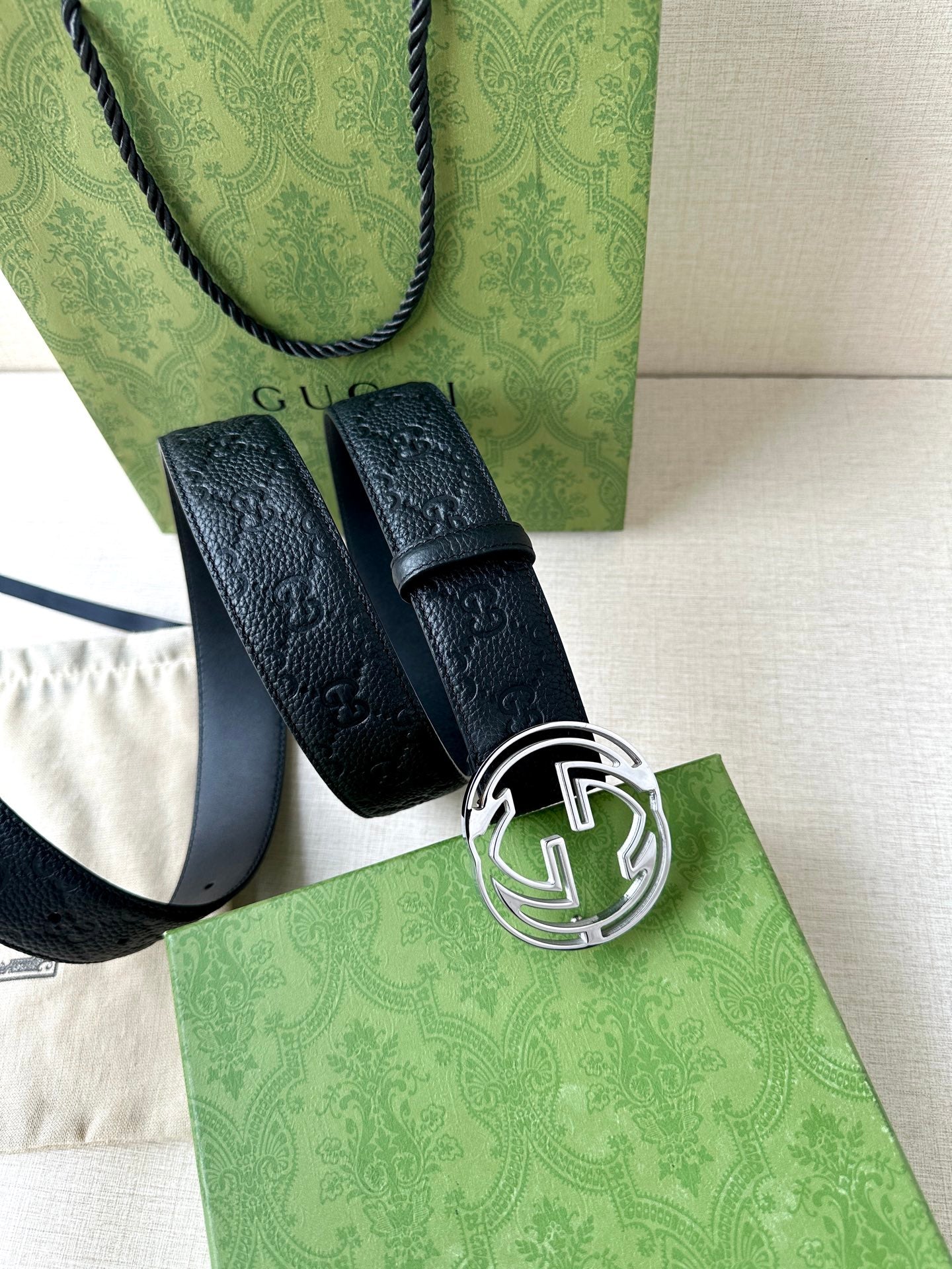 155RB209PDE Stylish  High quality belt With full package