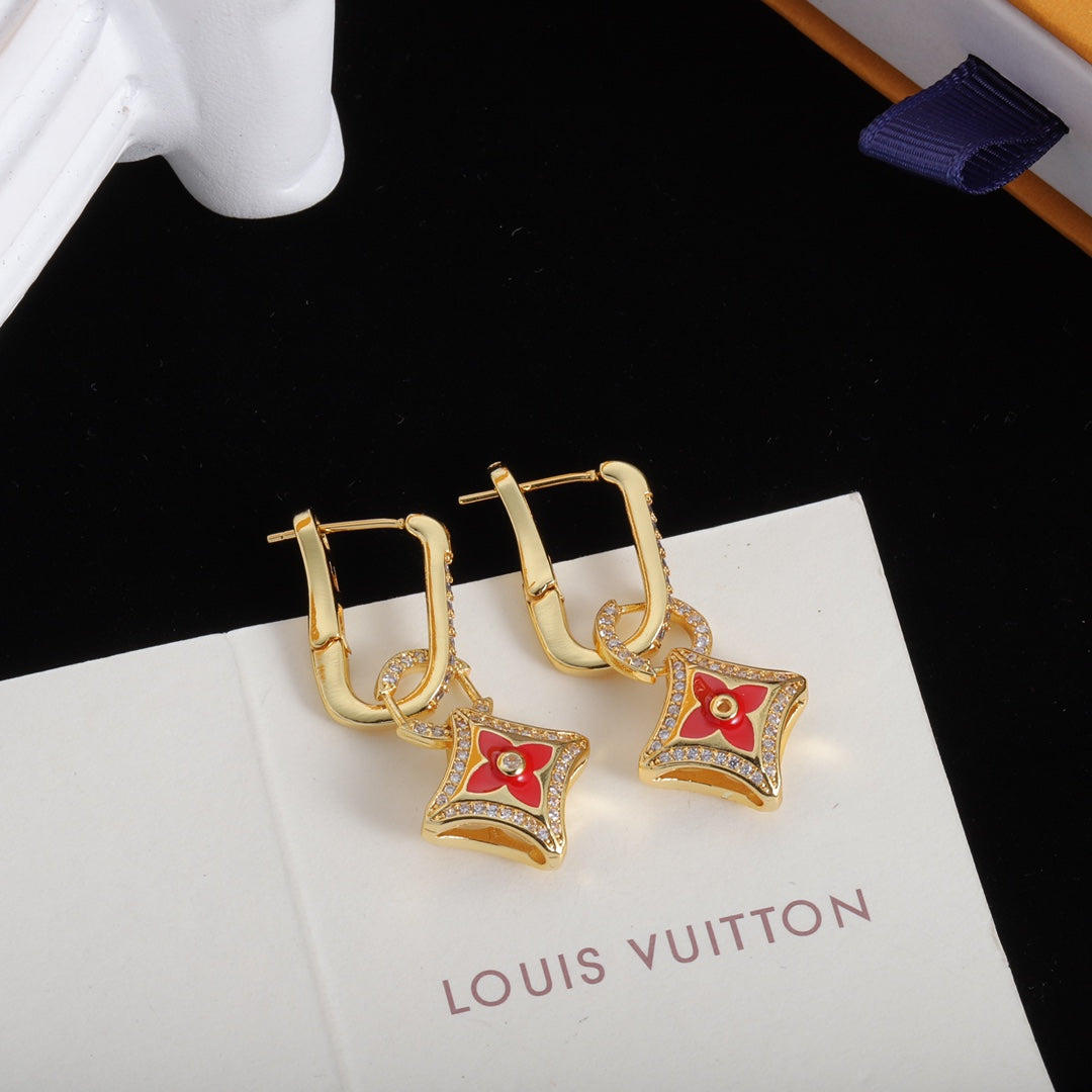 1YE339XDE Stylish  Earrings Bracelets Necklaces Rings