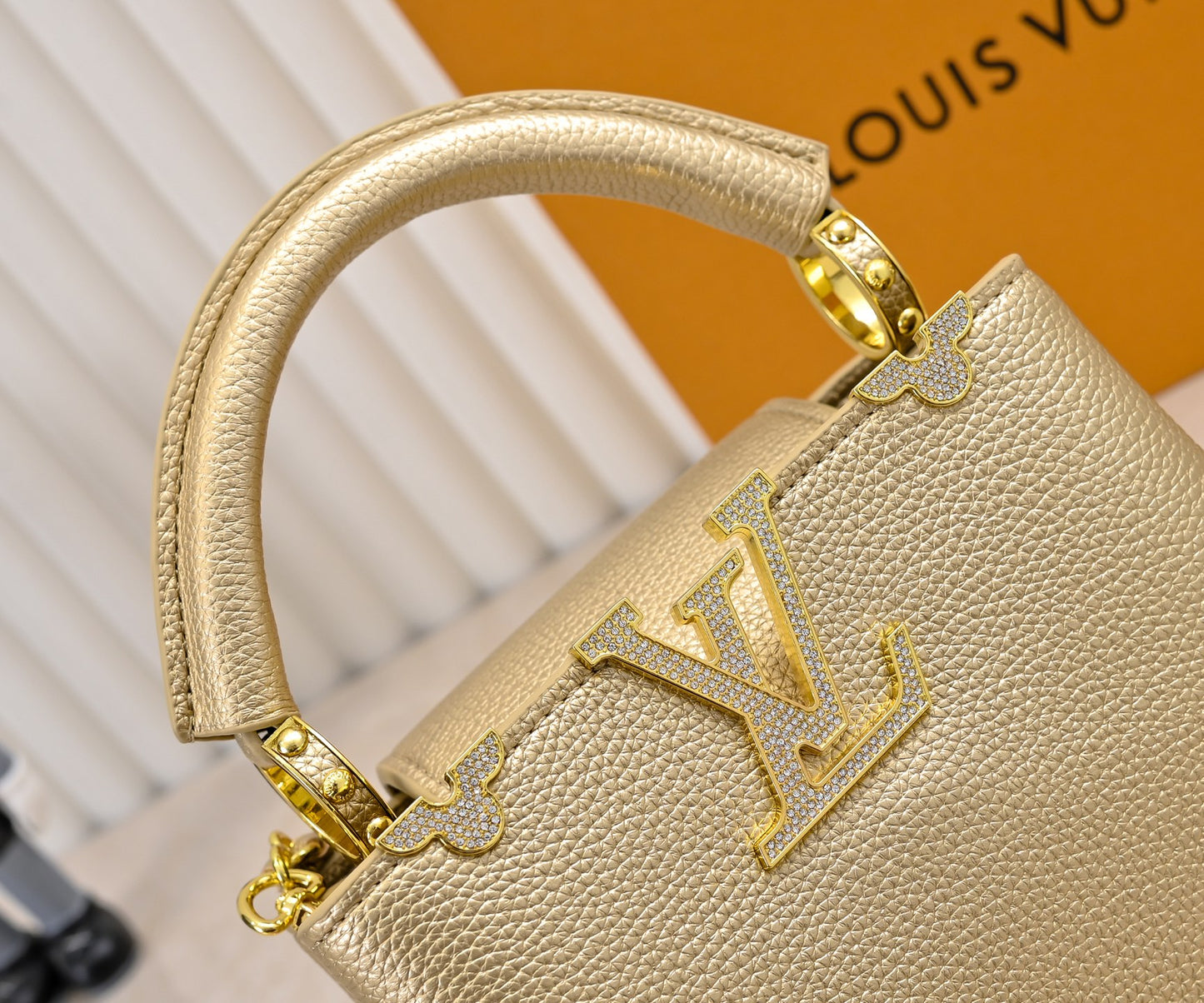 1WE88BDE Stylish leather bag