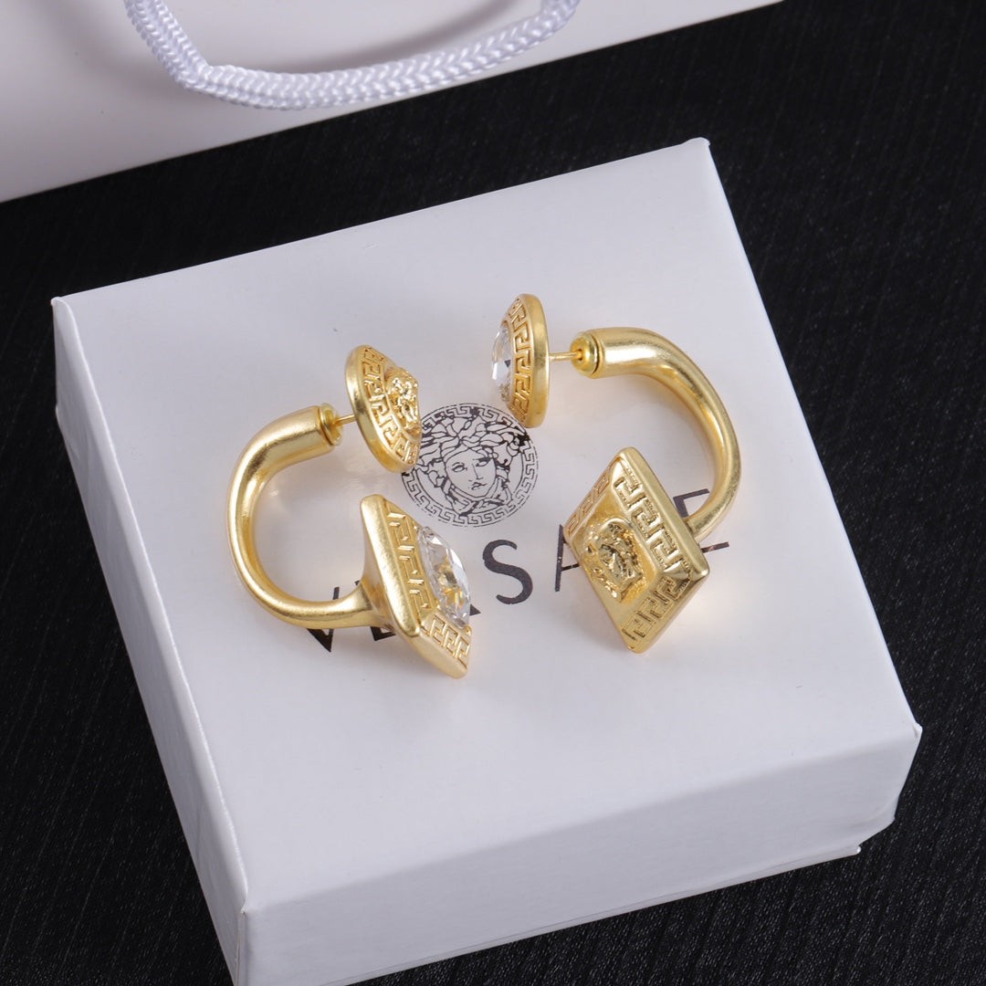 14V1024EDE Stylish  Earrings
