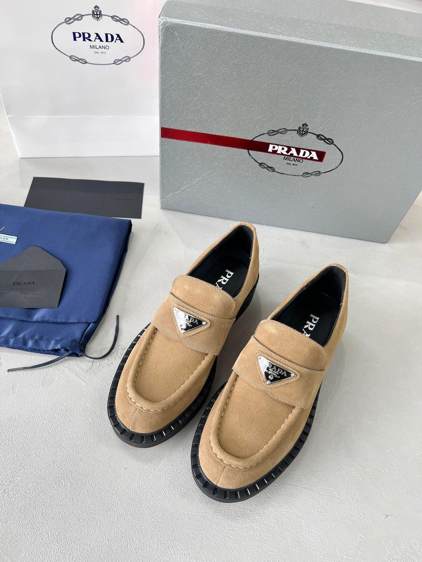 285ZPD64ZDE Stylish  leather  Casual shoes