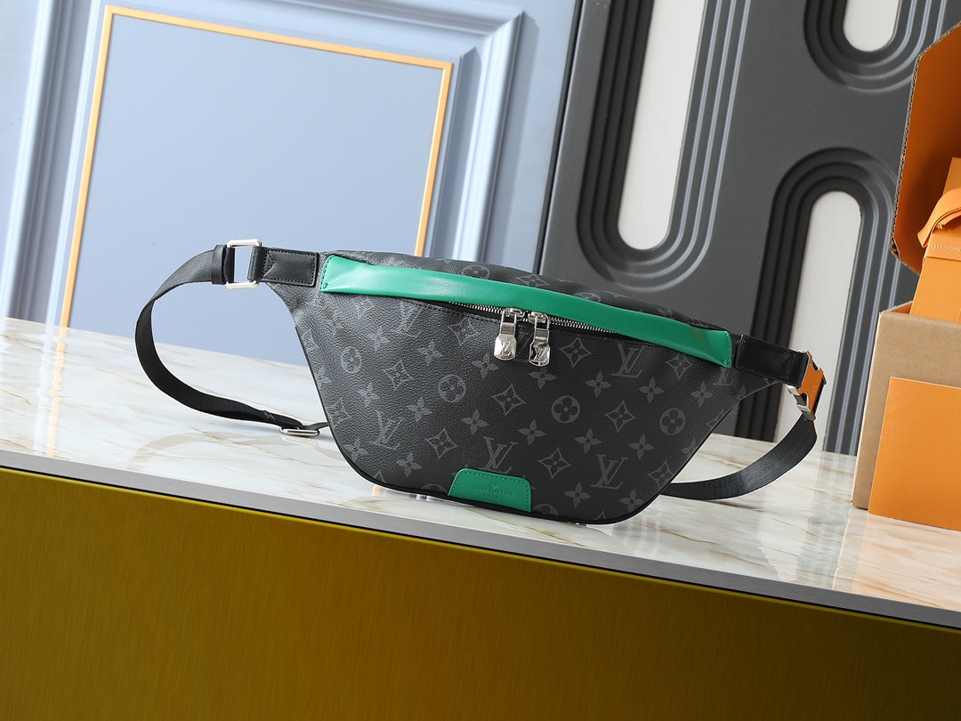 15RE35BDE Stylish leather bag