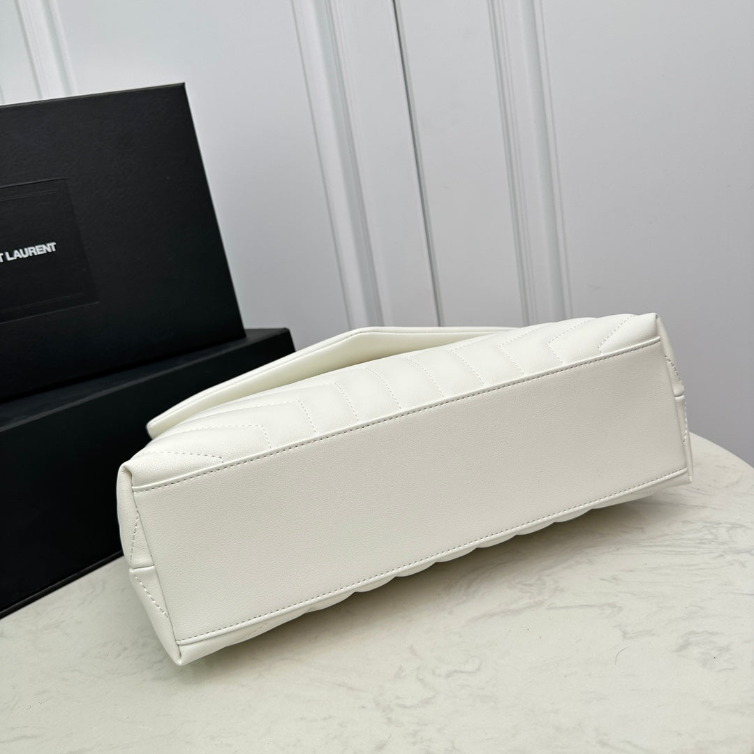 1XSL267BDE Stylish leather bag 