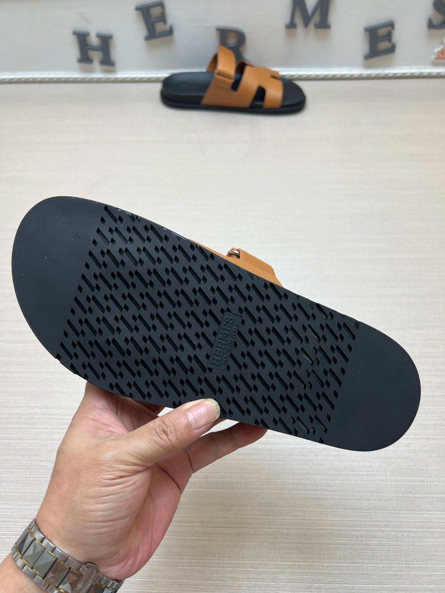 535RH6ZDE Stylish Slippers shoes