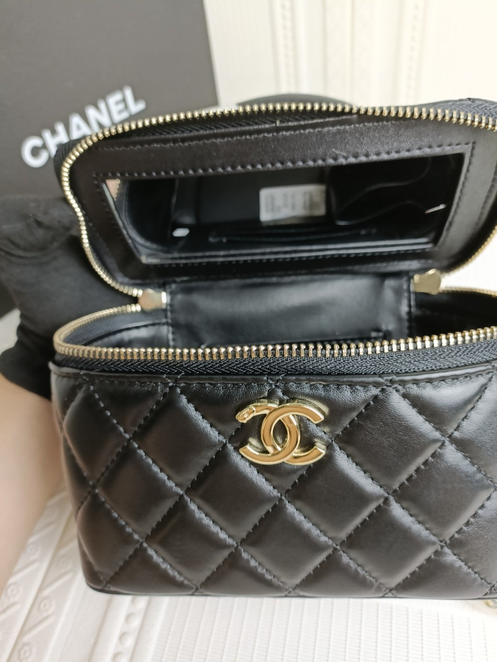 1XC59BDE Stylish leather bag 