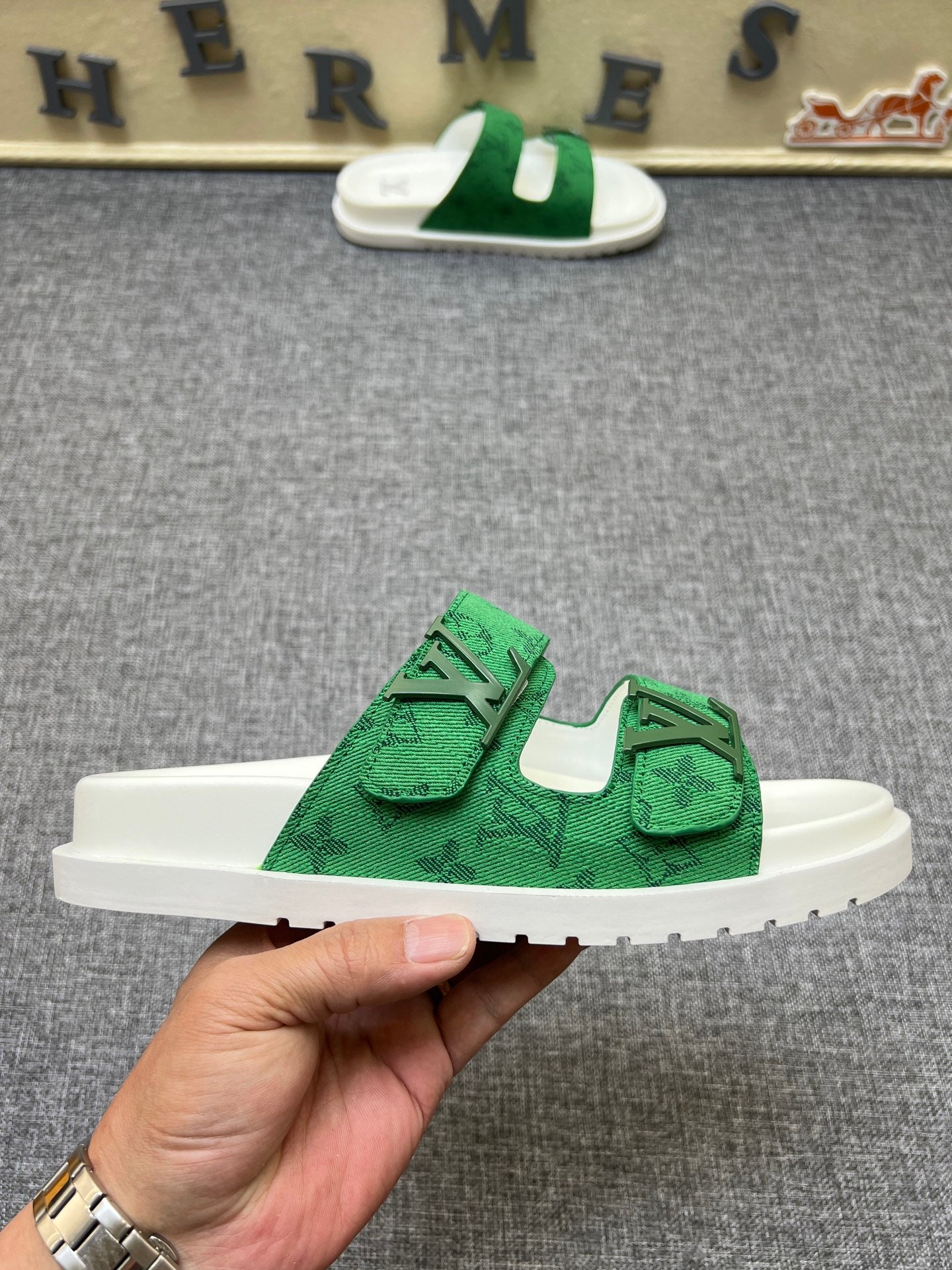 535RE2ZDE Stylish Slippers shoes