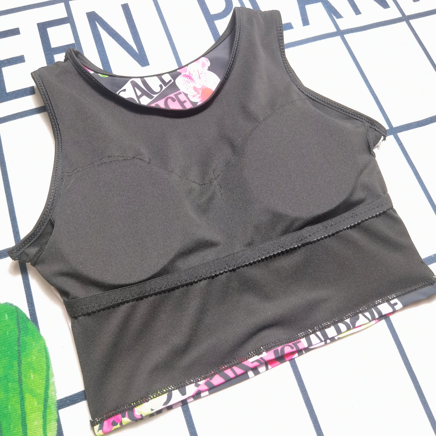 14V110YDE Stylish Long sleeve swimsuit
