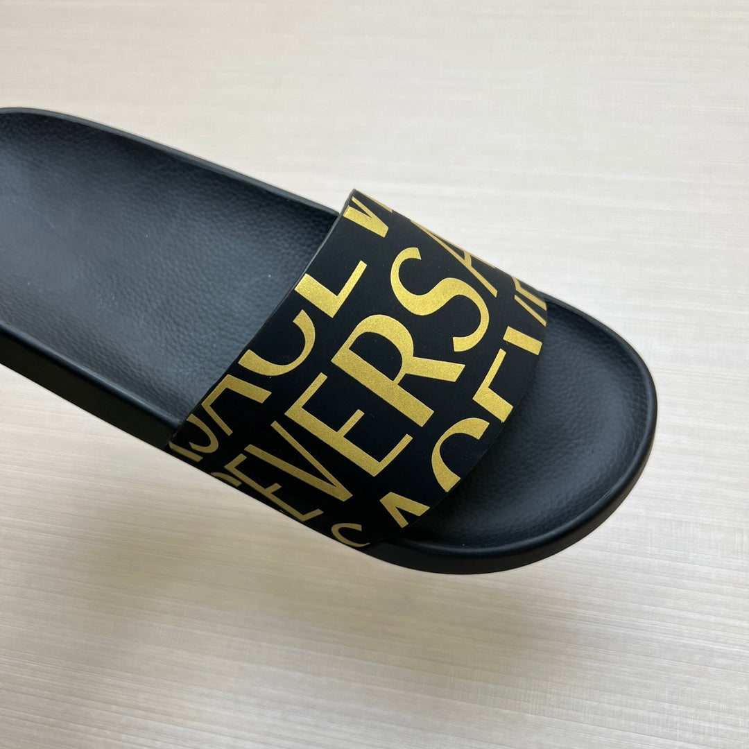 54V108ZDE Stylish slippers