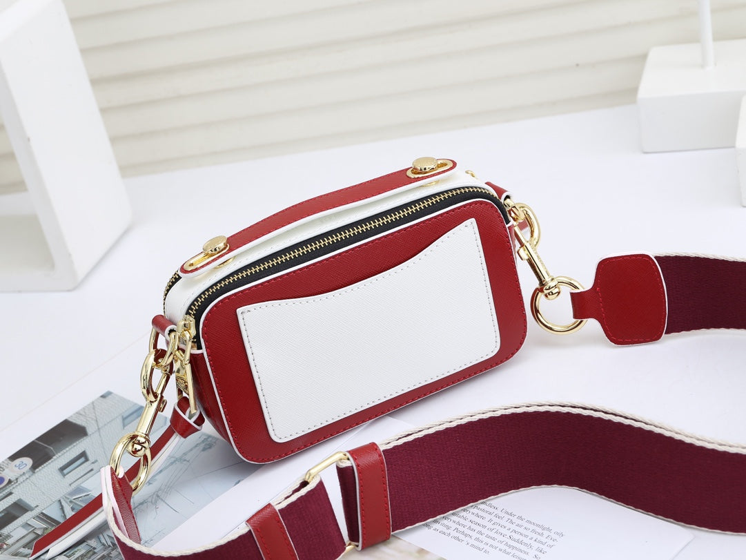 1XA31BDE Stylish leather bag 