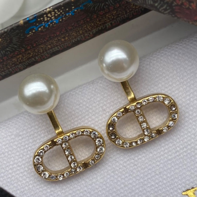 1YD199EDE Stylish Earrings
