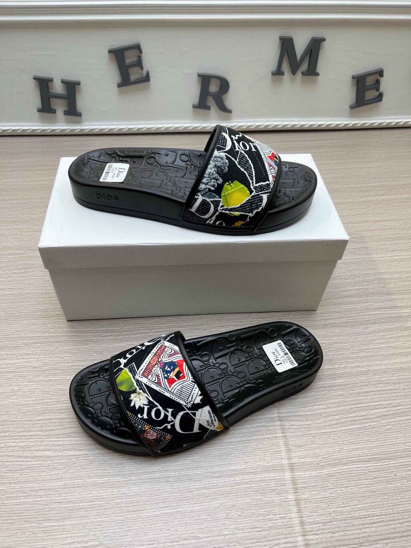 5LD214ZDE Stylish Slippers