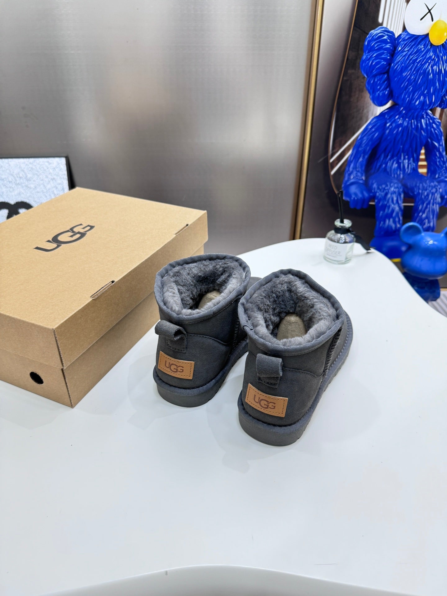1LU10ZDE Stylish snow boots