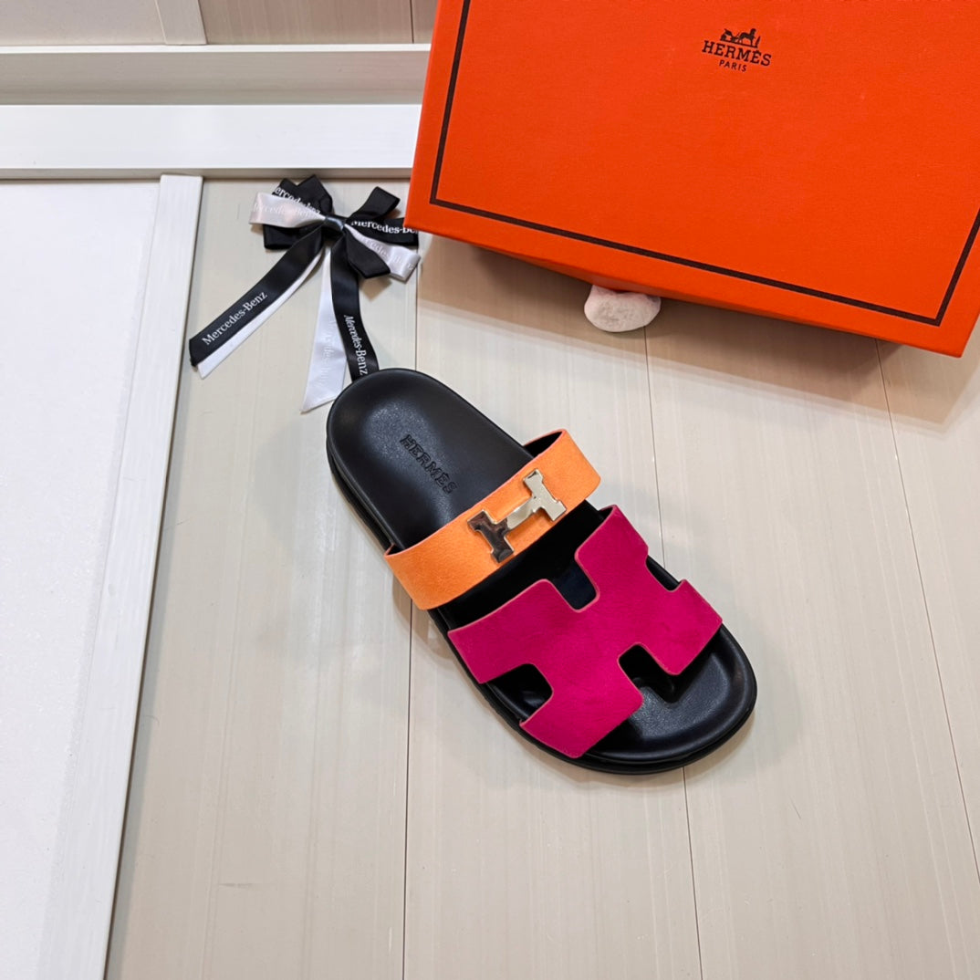 14H207ZDE Stylish Slippers