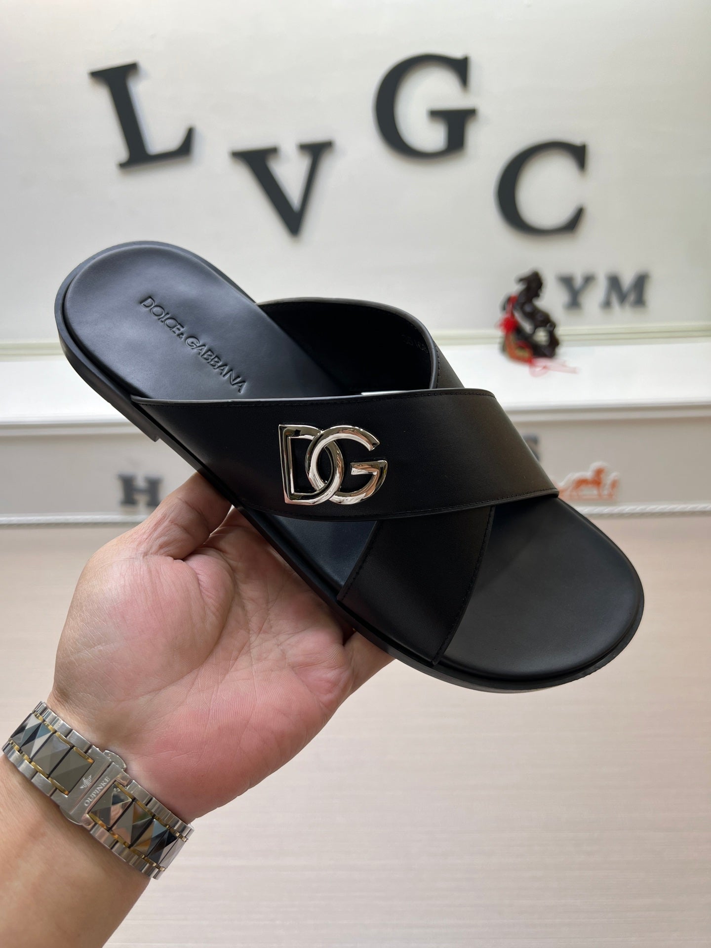 54A93ZDE Stylish slippers