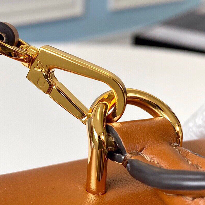 3E79BDE Stylish leather bag 