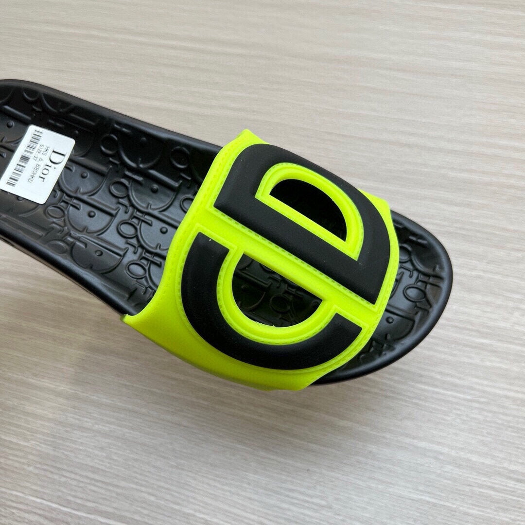 5LD213ZDE Stylish Slippers