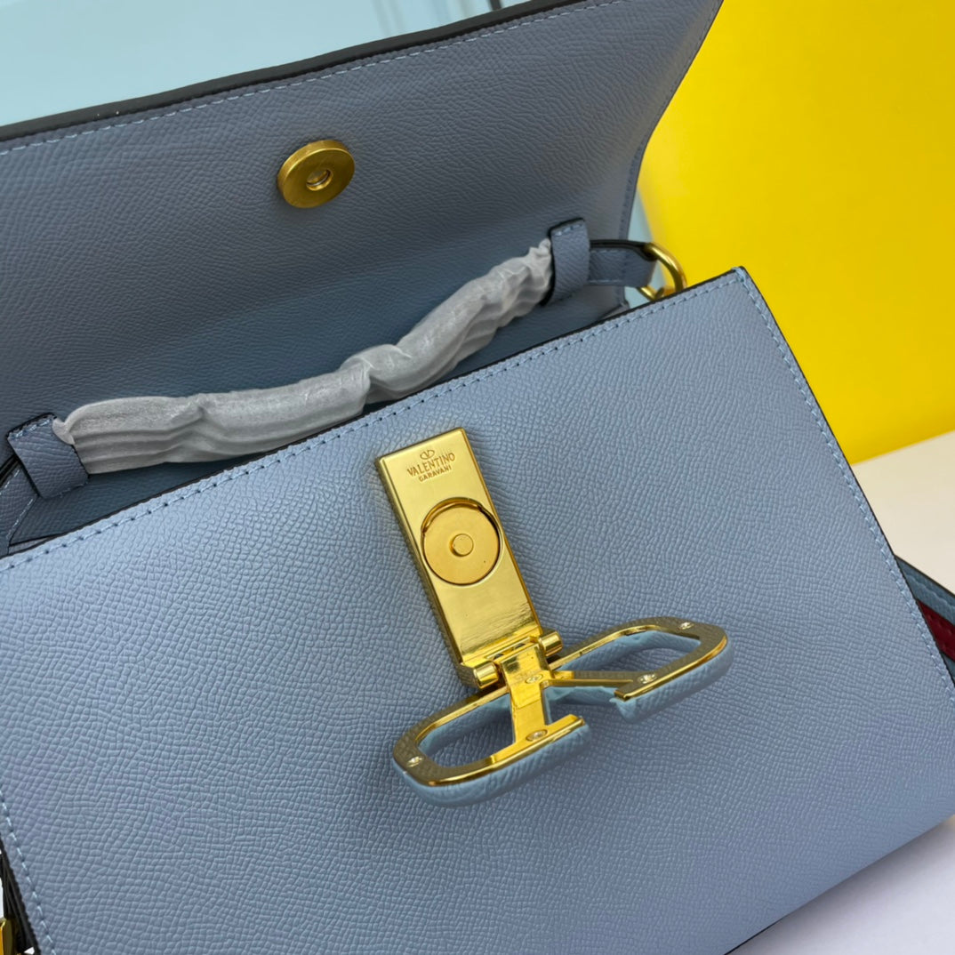 1XVL30BDE Stylish leather bag 