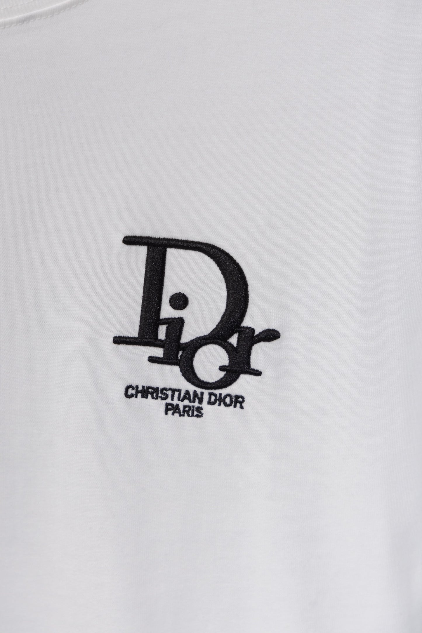 125WK15UDE Stylish T-shirts