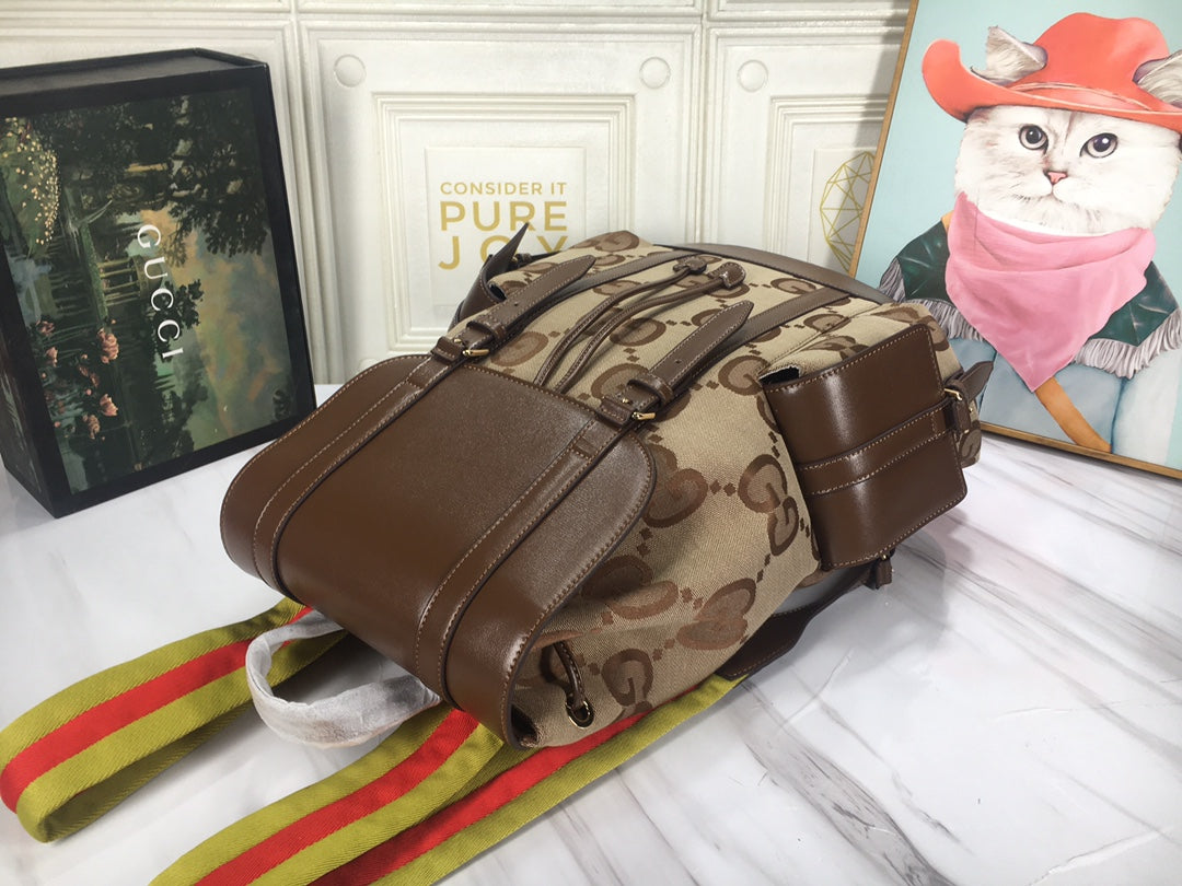 15RB111BDE Stylish leather bag
