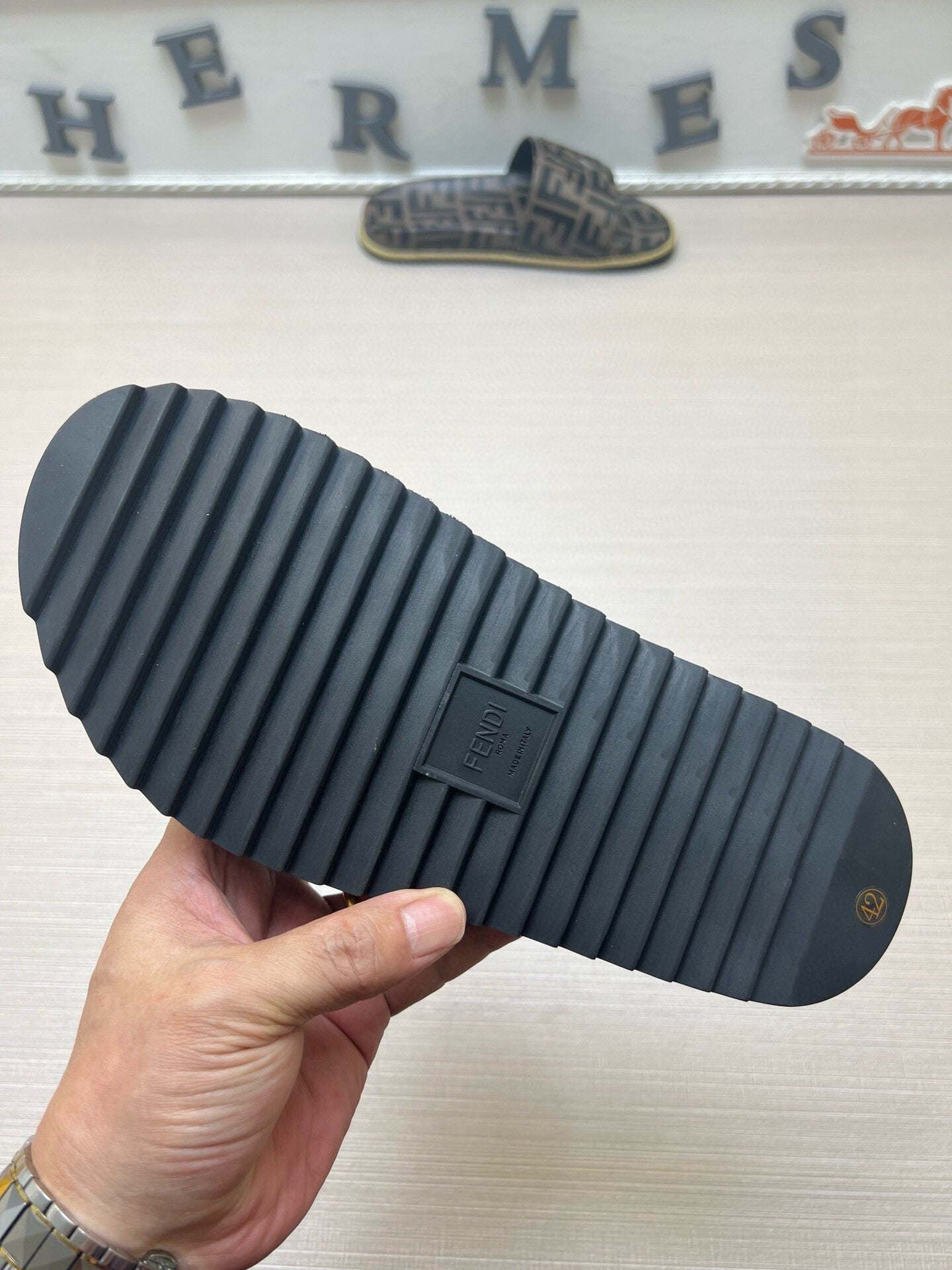 535ZF282ZDE Stylish Slippers