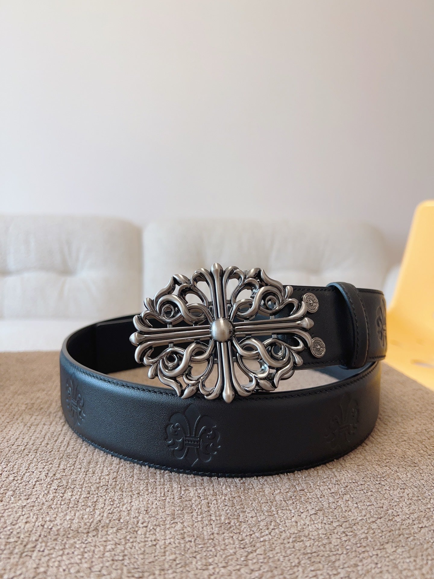 255RA17PDE Stylish  High quality belt With full package