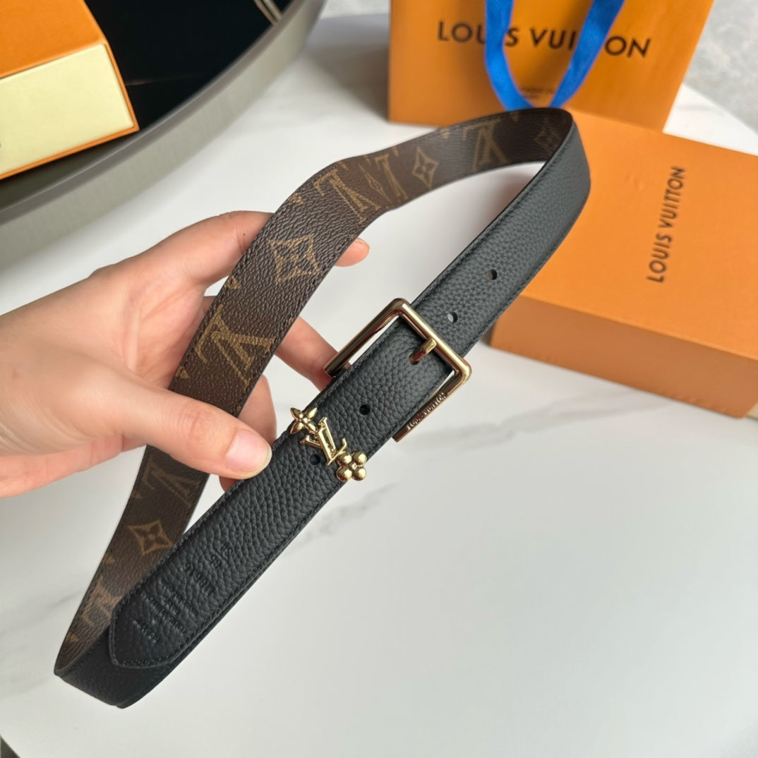 14E6PDE Stylish  High quality belt With full package