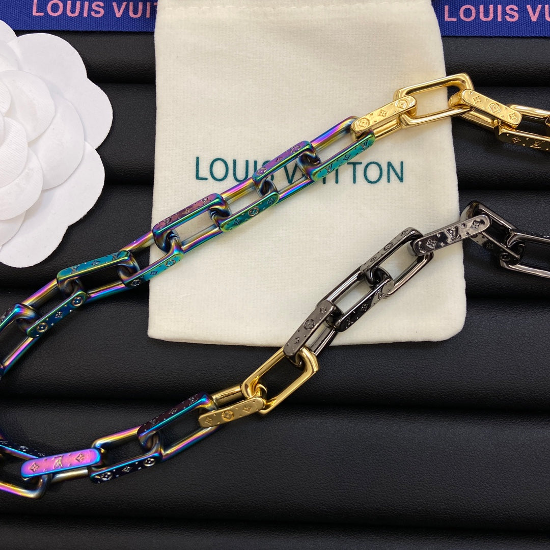 1NE178XDE Stylish necklace bracelet