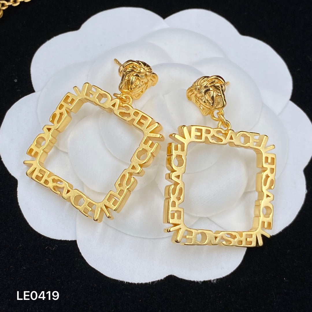 175RV65XDE Stylish  Necklaces .Earrings