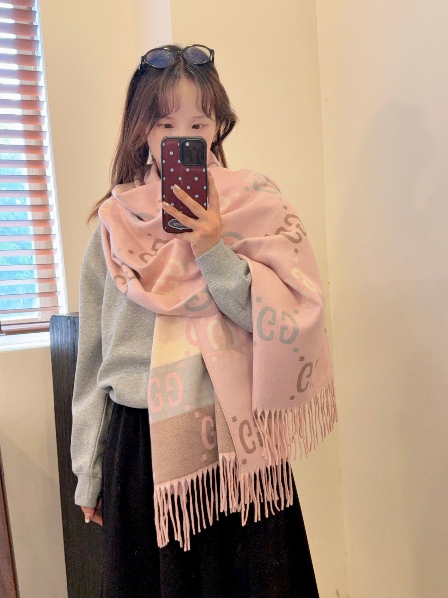 185RB67WDE Stylish Winter Scarves