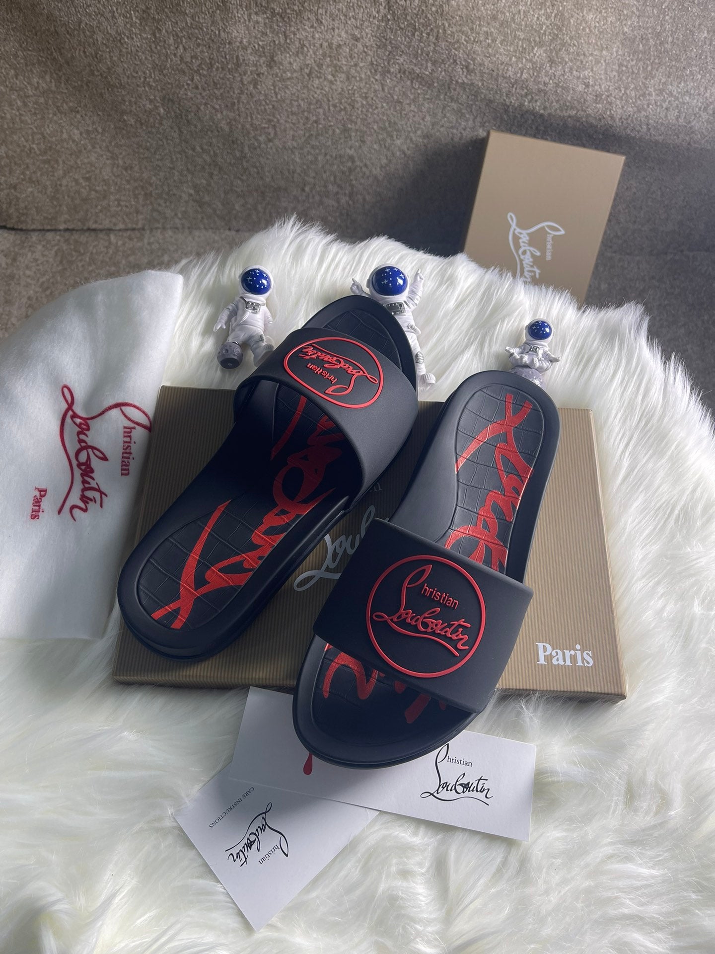 J4A23ZDE Stylish Slippers