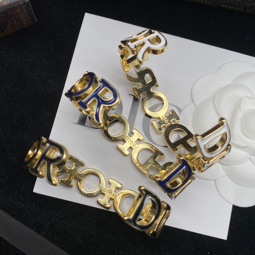 1D206KDE Stylish Bracelets